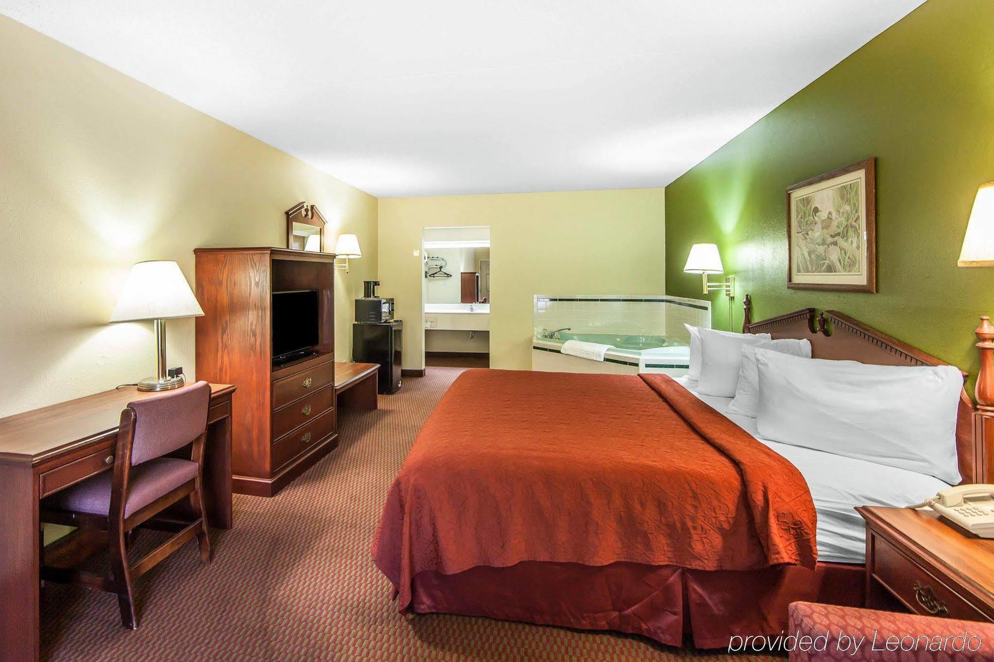 Travelodge By Wyndham East Hotel Knoxville